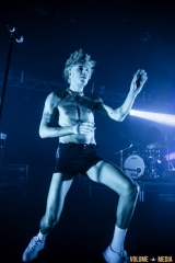 Confidence Man