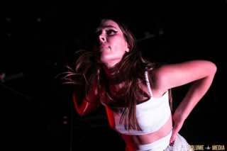 Confidence Man